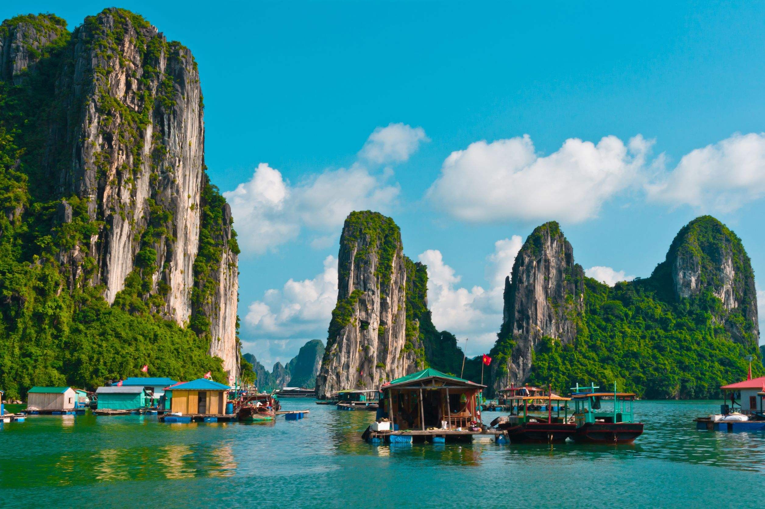 Quang Ninh Records Growing Number Of Visitors In Seven Months Vietnam 